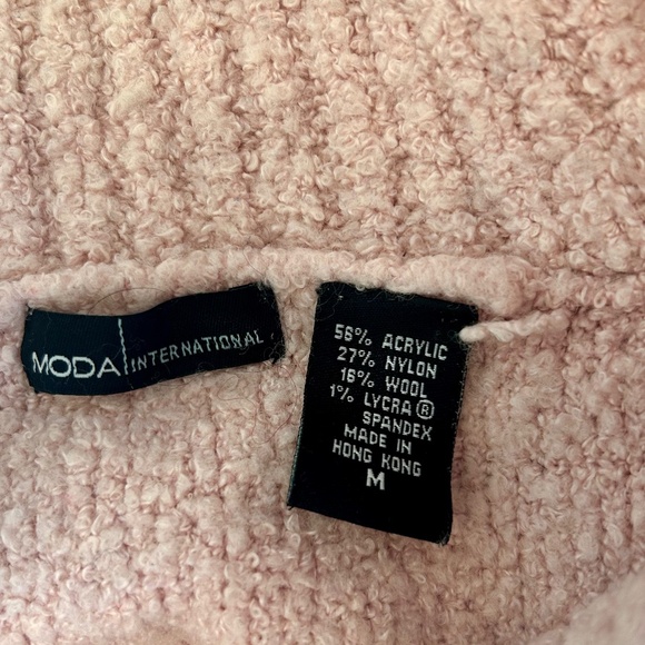 MODA International Pink Boucle Sweater with a Cowl Neck Size M - Picture 6 of 6
